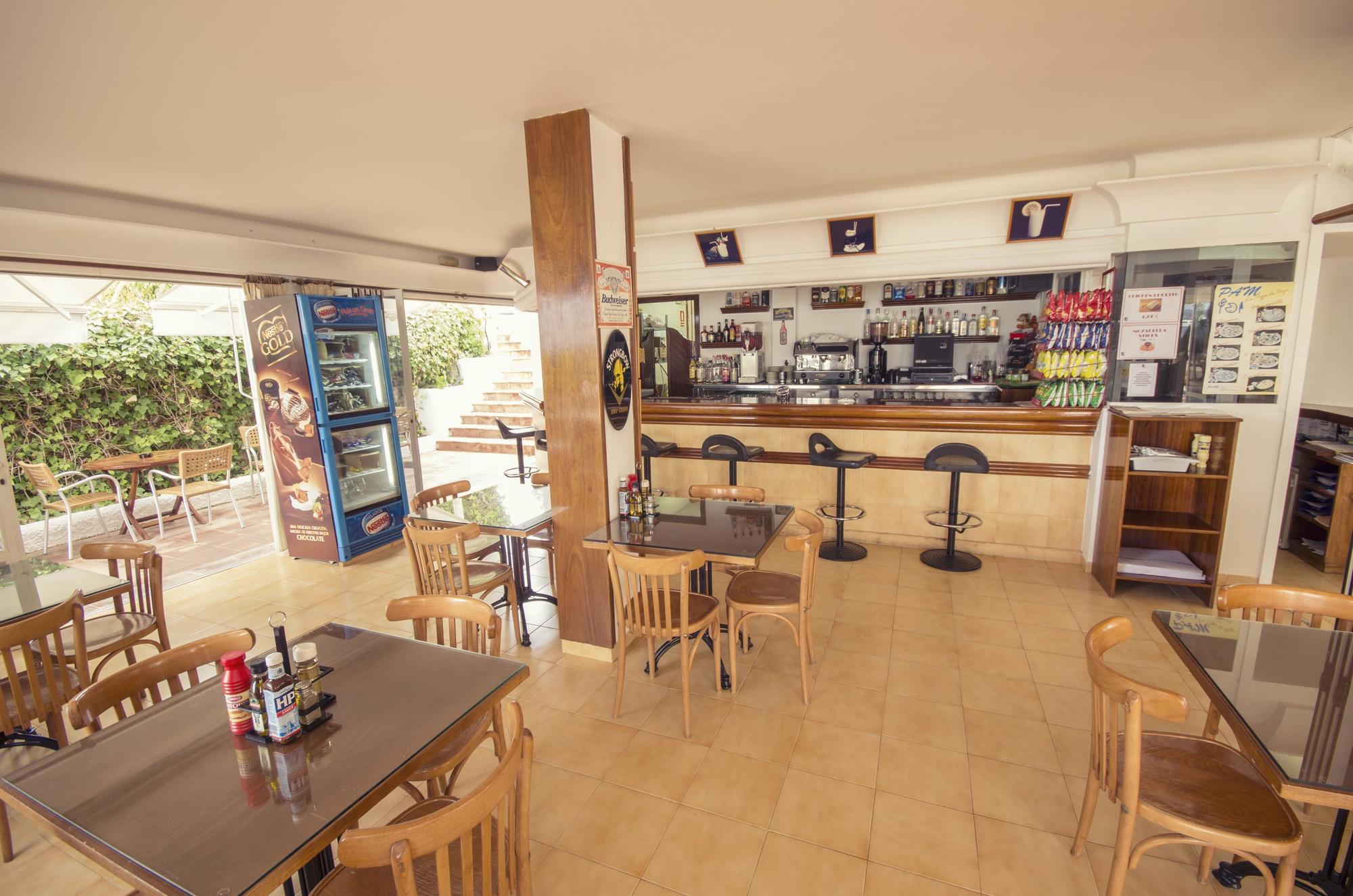Aparthotel Wi-Ki-Woo (Adults Only) San Antonio Abad Exterior foto