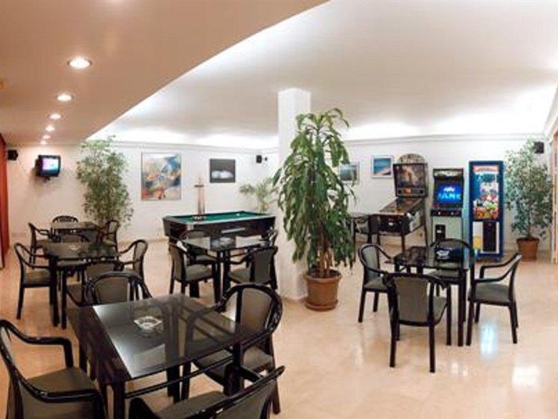 Aparthotel Wi-Ki-Woo (Adults Only) San Antonio Abad Exterior foto
