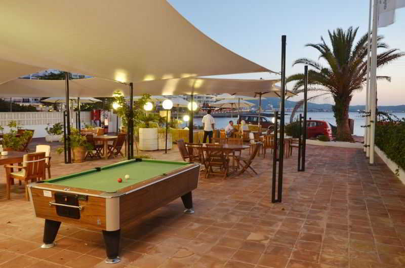 Aparthotel Wi-Ki-Woo (Adults Only) San Antonio Abad Exterior foto